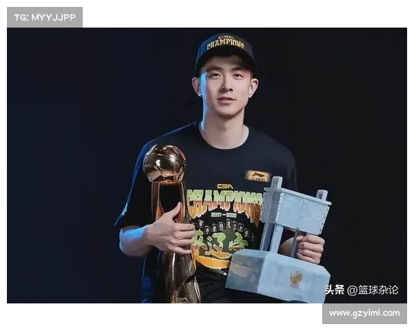 赵继伟荣耀加冕!伟大赛季助力他登上《篮球》杂志封面(赵继伟男篮个人简历) 赵继伟荣耀加冕!伟大赛季助力他登上《篮球》杂志封面(赵继伟男篮个人简历)